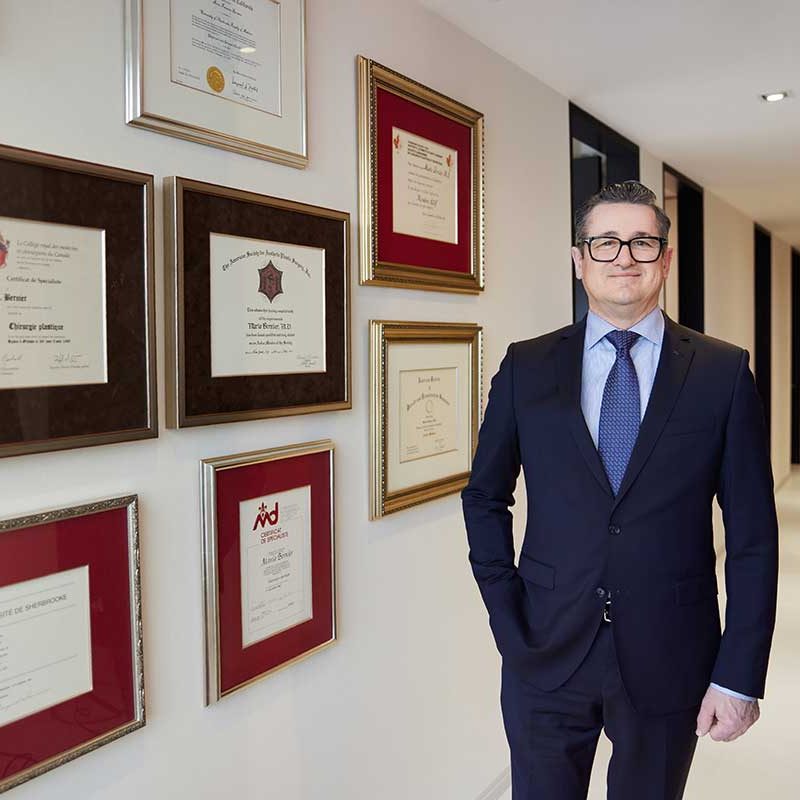 Dr Mario F. Bernier, chirurgien plasticien